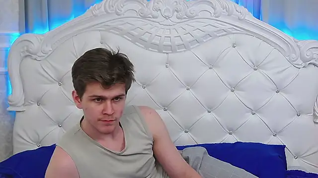 NickJohnas's cam snapshot