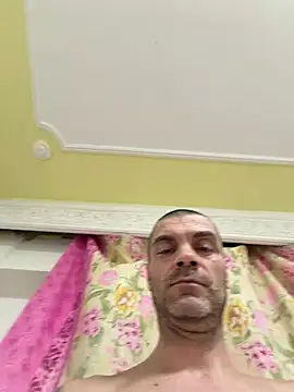 DOMINATOR_SIR-MASTER's cam snapshot