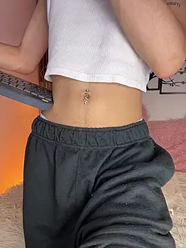 Taylor_Snow's cam snapshot