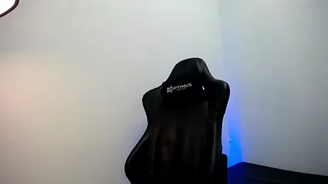 dilan_hott_'s cam snapshot