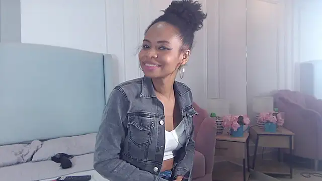 ChantalGarner's cam snapshot