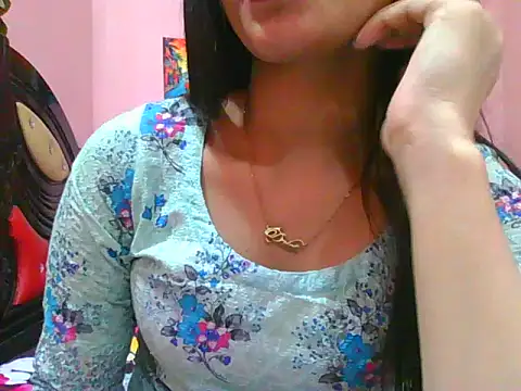 Silver_Queen07's cam snapshot