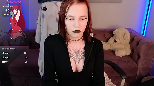 MitaSide live sex cam