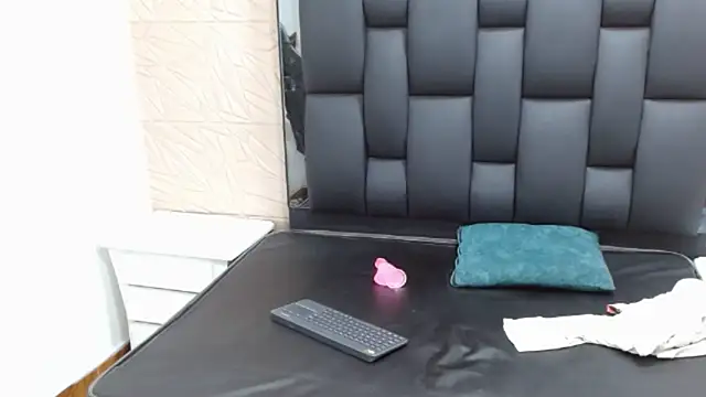 Mortelle_'s cam snapshot