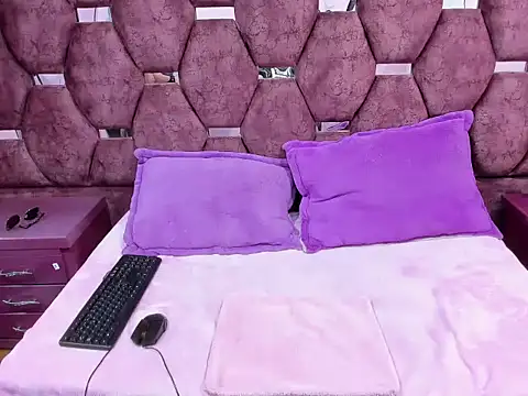 _CandyPurple's cam snapshot