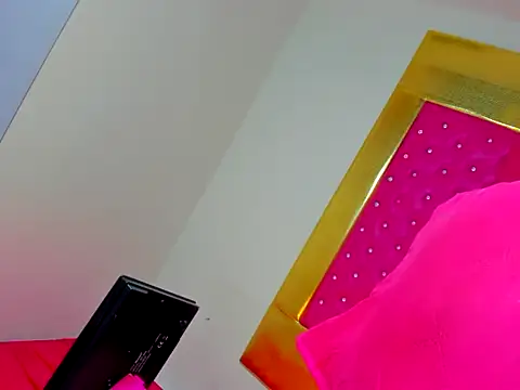 MISTRESS-BBCTSX live sex cam