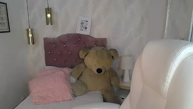 alllyson_'s cam snapshot