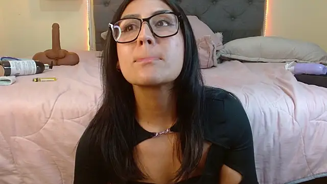 mia_aira's cam snapshot