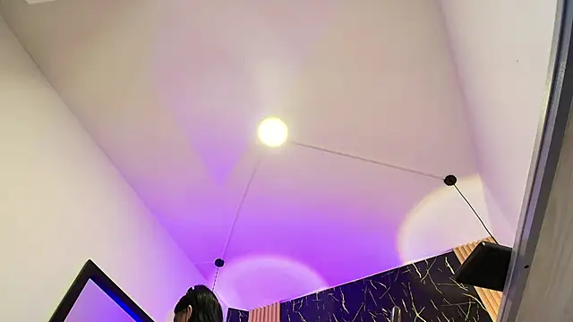 Bella_salvatore live sex cam