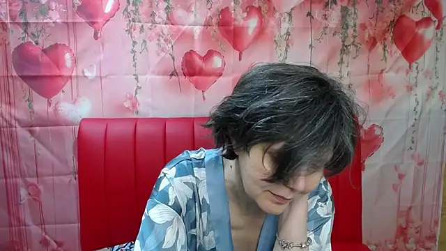 LunaDobra live sex cam