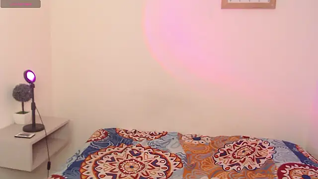 michaela_cox's cam snapshot