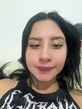 lucy_grey25's cam snapshot