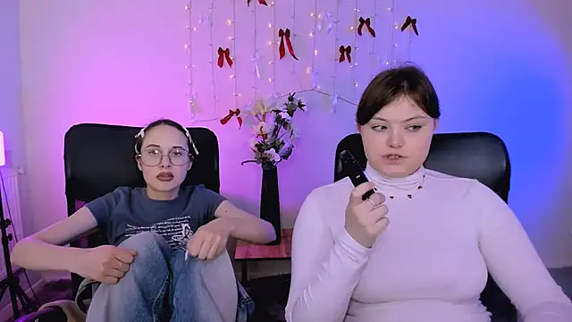 nikole_kitt live sex cam