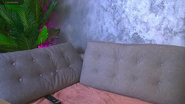 18perfectvibe live sex cam