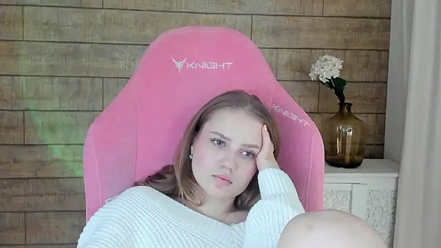 SelinSwarovski live sex cam