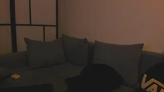 AprilAvery live sex cam