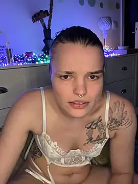 LoreenKinky live sex cam