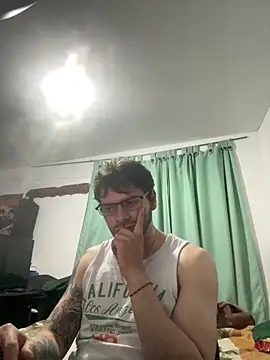 Baphomet212341's cam snapshot