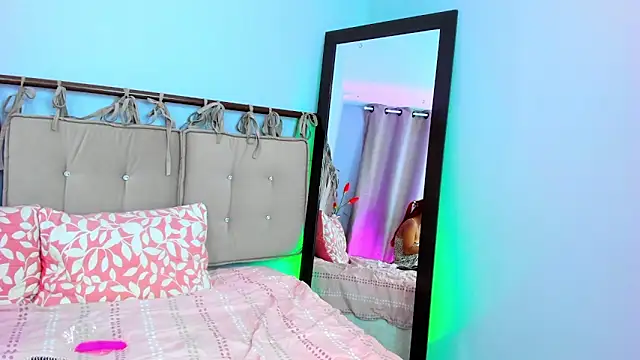 shy_siren's cam snapshot