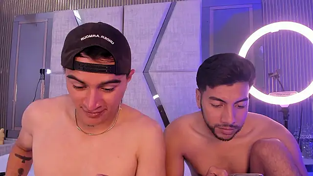 LiamDeep live sex cam