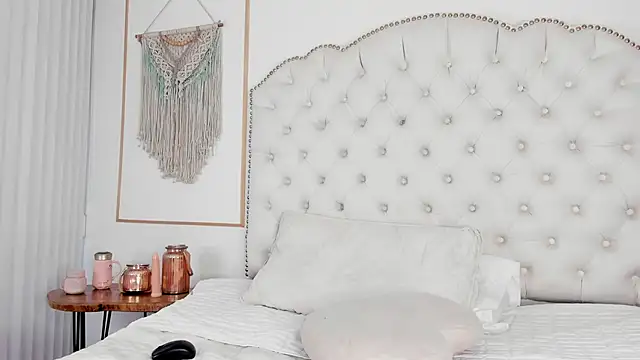 KellyJomg's cam snapshot