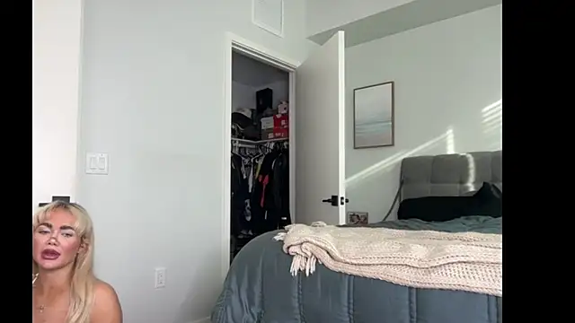 ElenaErickson's cam snapshot