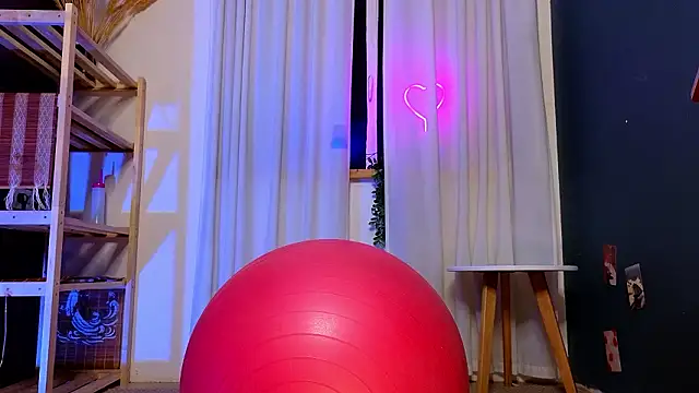 too_sexxxy's cam snapshot