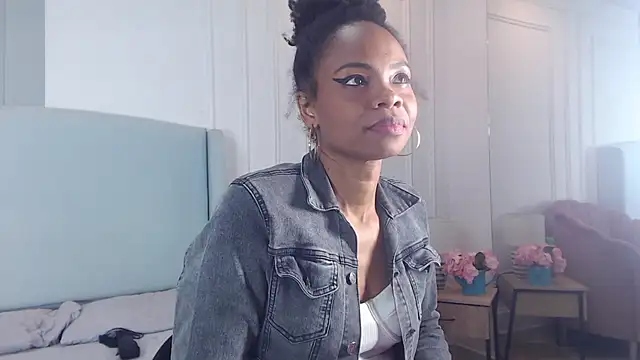 ChantalGarner's cam snapshot