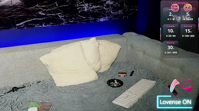 _YourSubmissive_'s cam snapshot