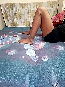 Cute-Zarina's cam snapshot