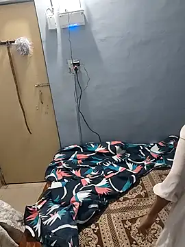 Koziekylie's cam snapshot