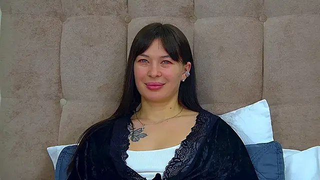 AlexandraBloom's cam snapshot