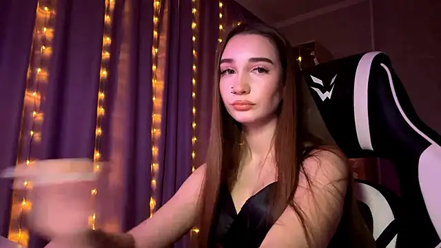 HollyPaw's cam snapshot