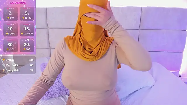 _Nadiaa's cam snapshot