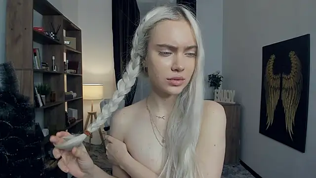 KristalCrowner's cam snapshot