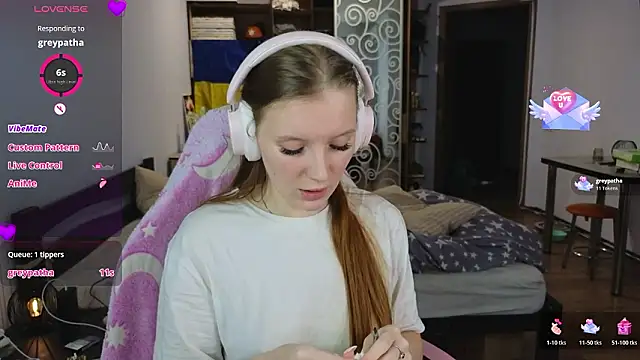 Mary_Blu's cam snapshot