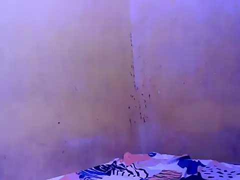 SweetMoonlight's cam snapshot