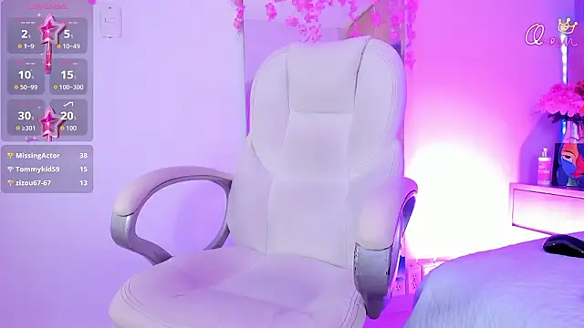 _kyraa_'s cam snapshot