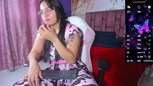 aby_divine's cam snapshot