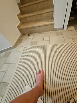 CozyTwo's cam snapshot