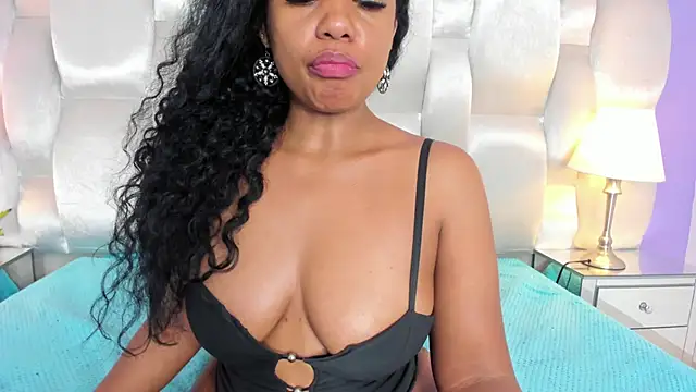 Kamila-Kane's cam snapshot