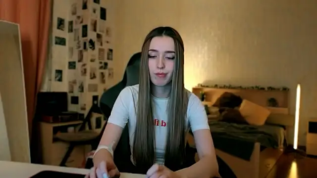 yourrdanceteacher's cam snapshot