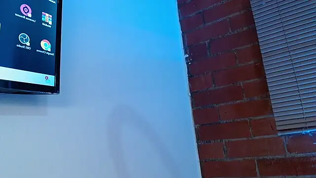 blackvelvetx69's cam snapshot