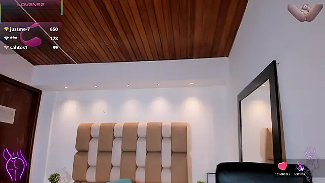 victoria_mooree's cam snapshot