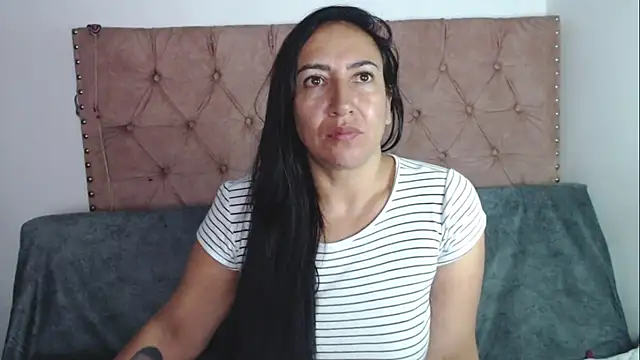 missbella1's cam snapshot