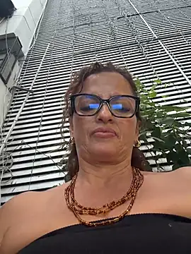 CioniWeiss's cam snapshot