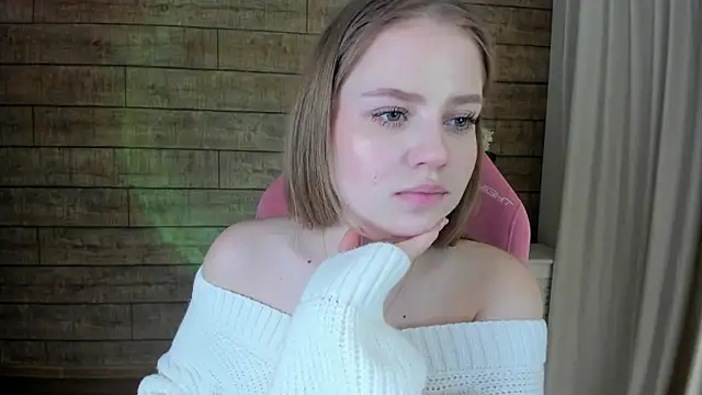 SelinSwarovski's cam snapshot