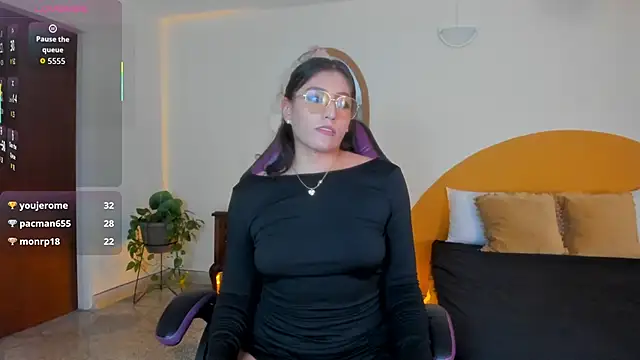 liaa_moretti_'s cam snapshot