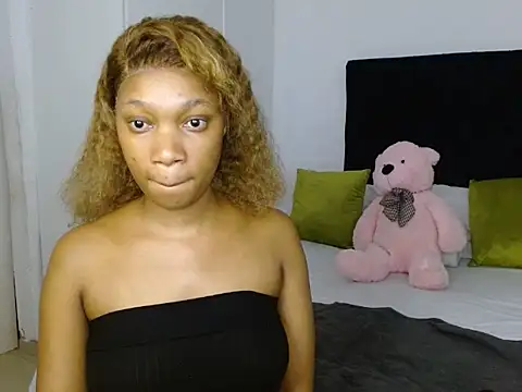 LustyBerry's cam snapshot