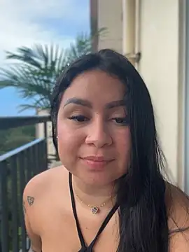 Pretty_Isadora's cam snapshot